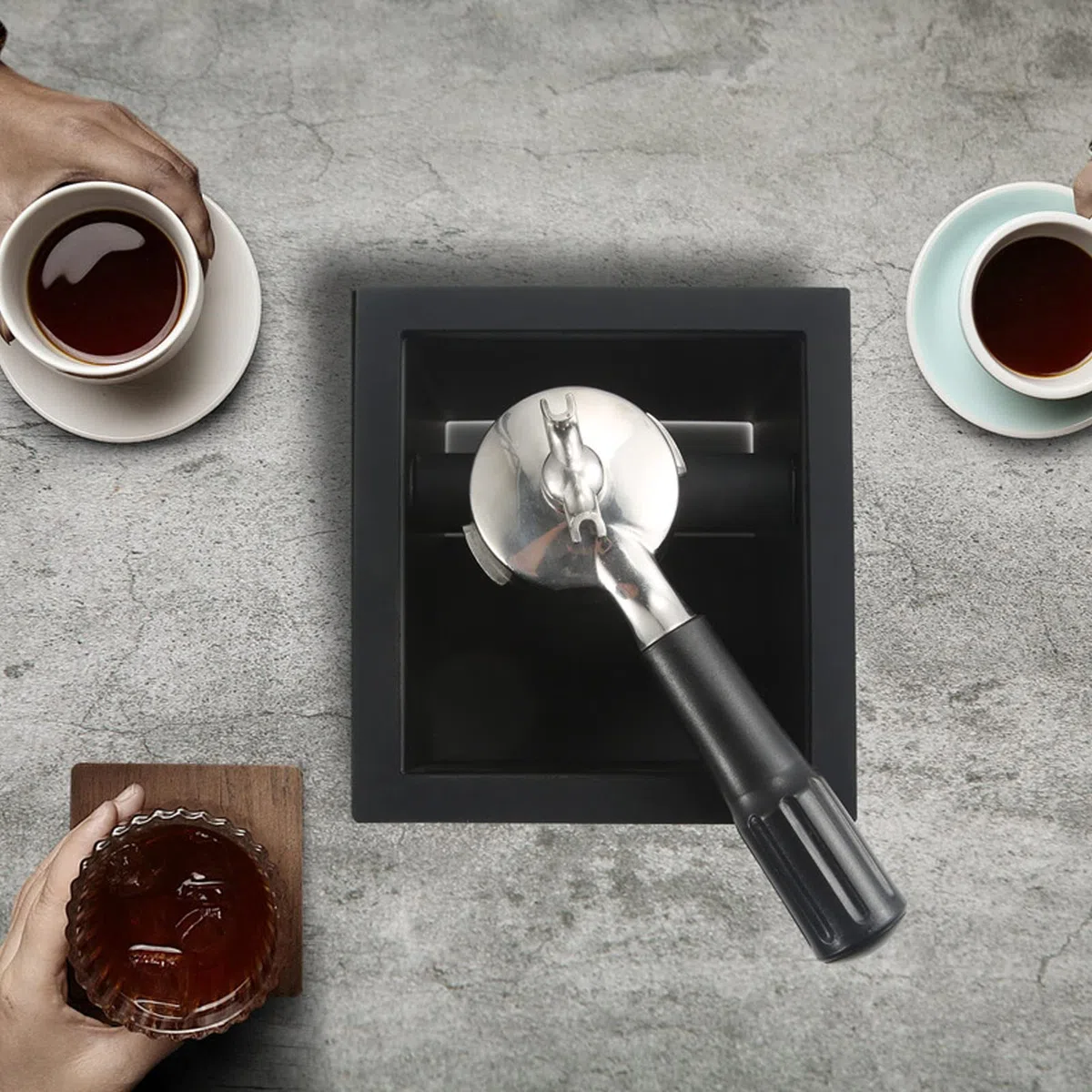 Recipiente Posos Cafe, Contenedor de Desechos de Posos de Acero Inoxidable Bote para Tirar los Posos del Café Café Exprés Golpear Caja Cubo de Basura Espresso para Cafetería/Restaurantes/Bares