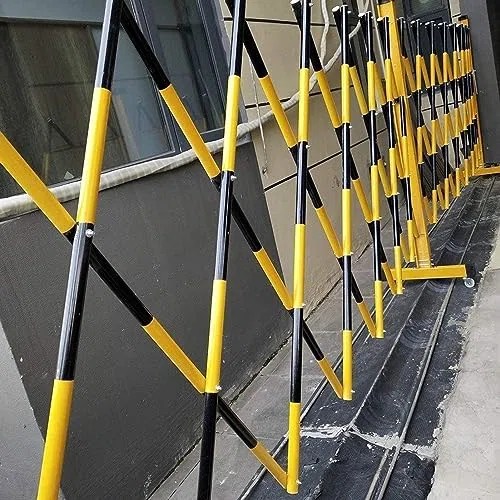 Puerta de Valla de tráfico Extensible - Barrera metálica retráctil de Seguridad para Zonas de Trabajo, entradas de vehículos, garajes y muelles de Carga - Fácil de Mover