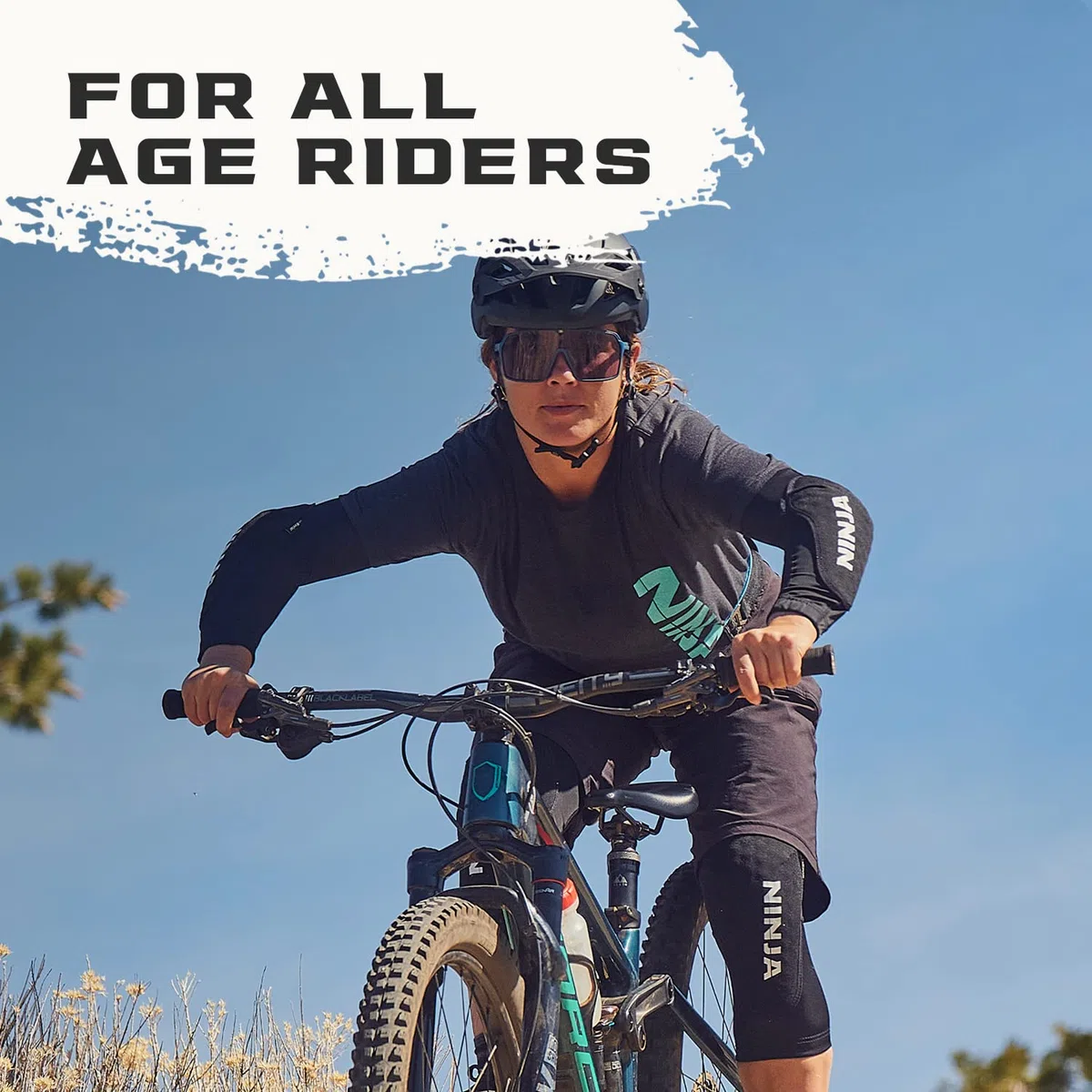 Ninja - Rampa de Salto portátil Turbo Kicker, rampa de 4 Paneles para Todas Las Edades, Ideal para Bicicletas MTB, Bicicletas BMX, una Rueda, Scooters, monopatines y Coches RC