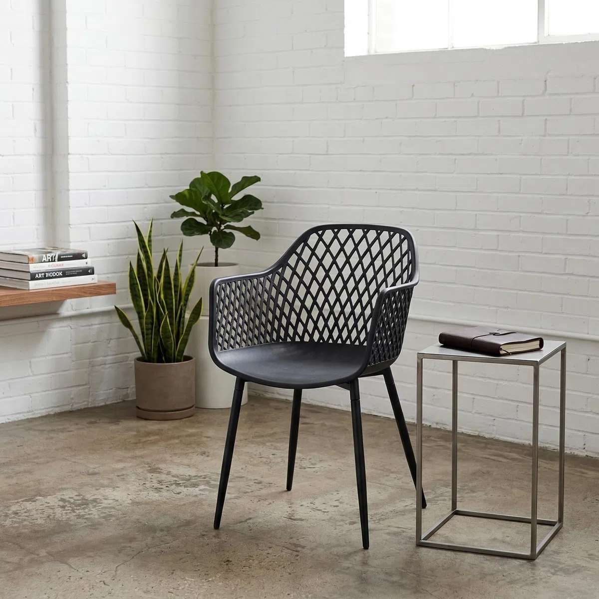 Juego de 6 Sillas de Comedor Modernas de Plástico con Patas de Metal para Patio, Negro